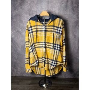 American Eagle Flannel Plaid Hooded Shacket Button Up Size Small Distressed